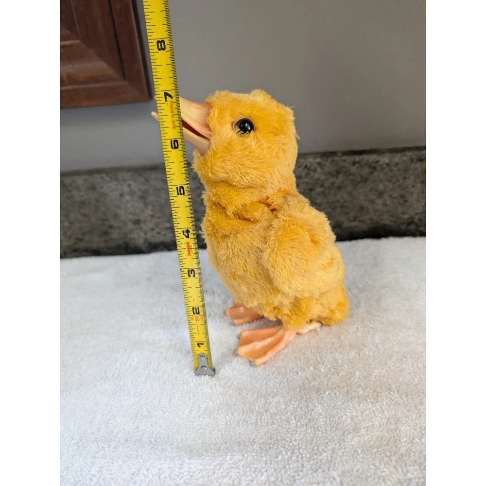 FurReal Friends Yellow Duck Duckling Newborn Baby Bird 2008 Hasbro Plush WORKS!